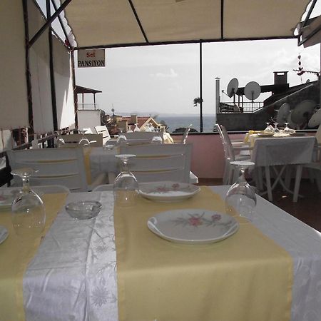 Set Arat Motel & Pansiyon Akçay Extérieur photo